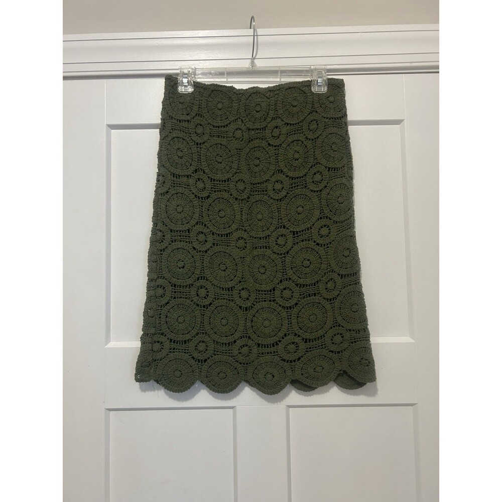 Women Size Medium Green Floral Crochet Granny Stretch Lined Pencil Cottage Core